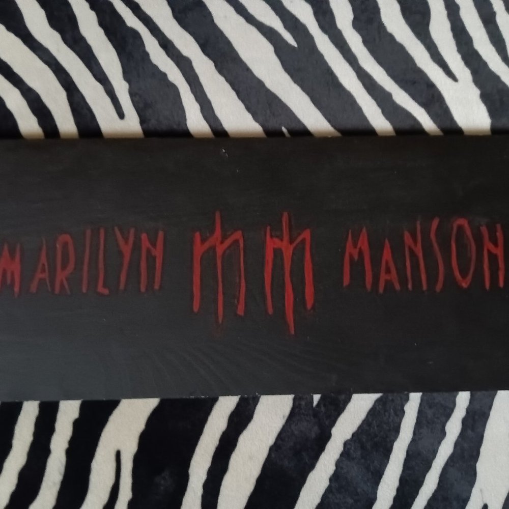 MARILYN MANSON WOOD BURNED BLACK PLAQUE